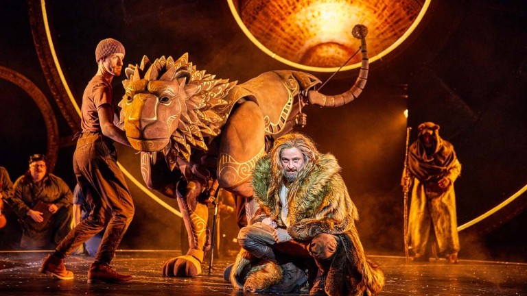 Lion-Witch-Wardrobe-Aslan-3