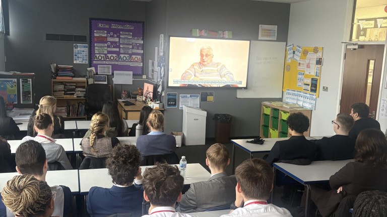 tb4vMBbu5E5uK3pIazYBvmNWOs-N3d2YWg