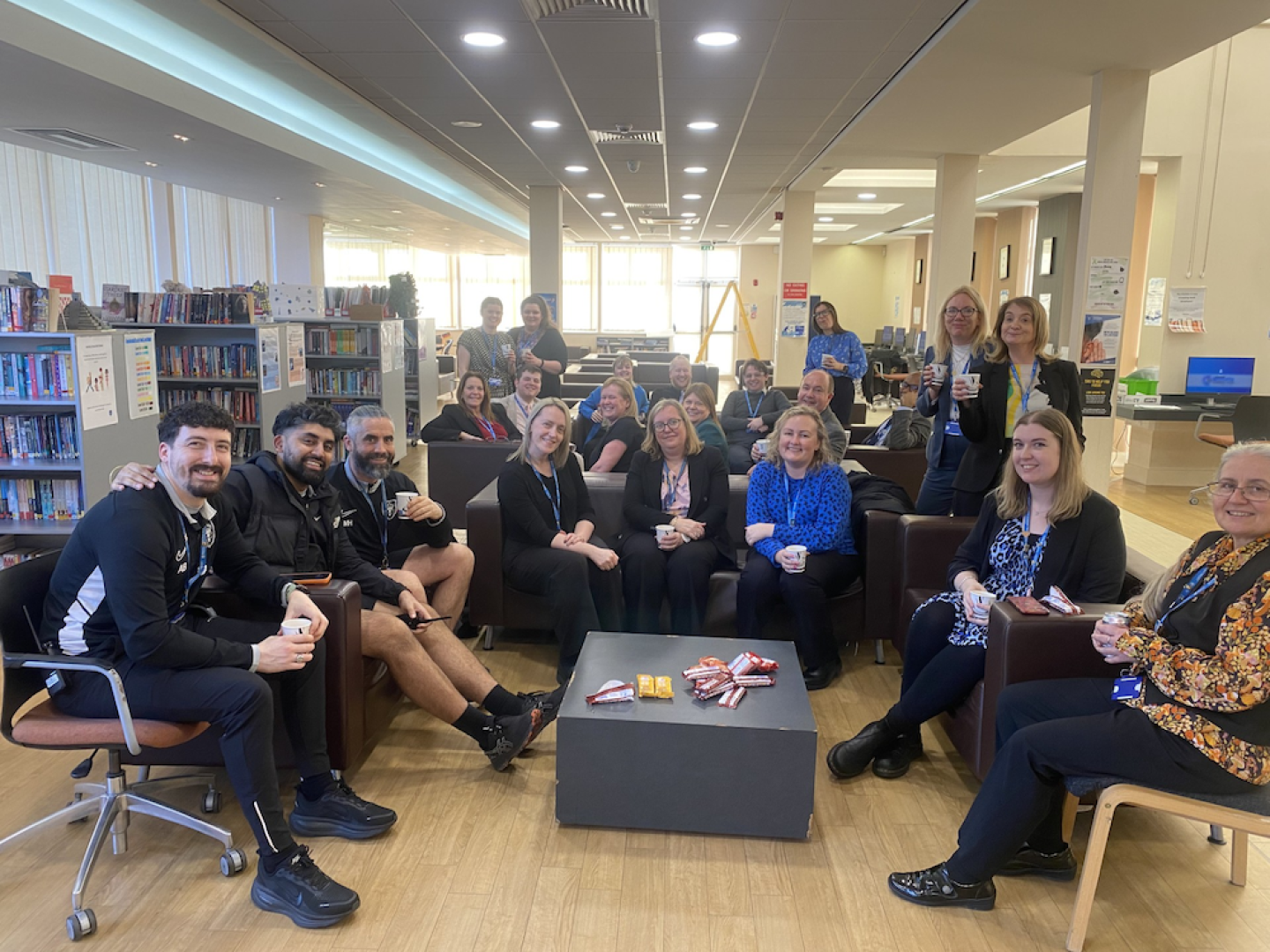 AJUW2ZXUClUA1PsCOr1Es3OeaqYmO1pbSw